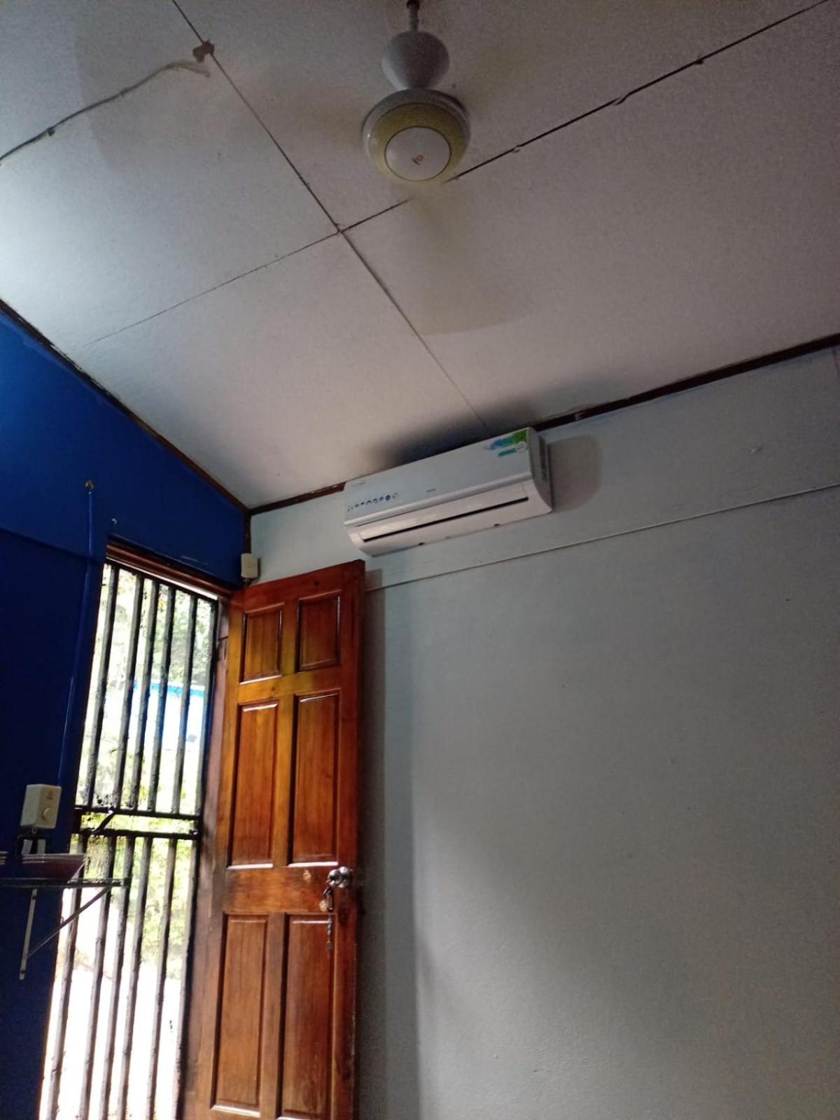 Luminosa Montezuma Hostel 部屋 写真